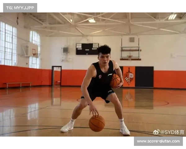 陈国豪赴洛杉矶特训五家CBA俱乐部竞逐交易引发热议 陈国豪赴洛杉矶特训五家CBA俱乐部竞逐交易引发热议